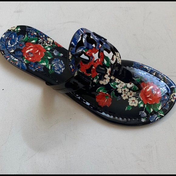 Tory Burch Navy Rose 🌹 Sandals - Picture 4 of 5